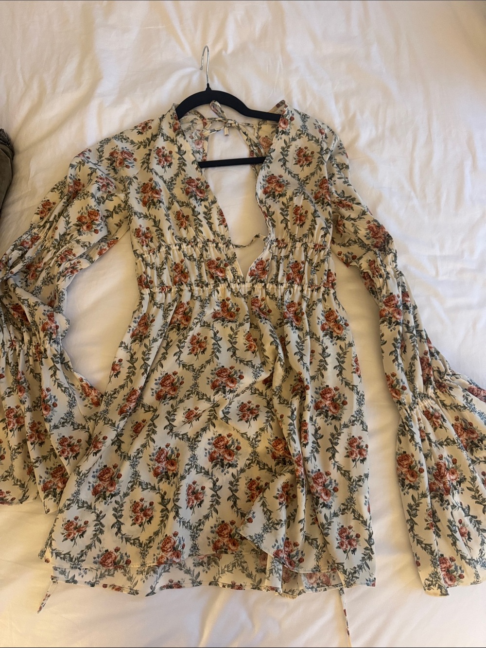 WeWoreWhat Cream Floral Tie-Back Tunic with Rust Blooms